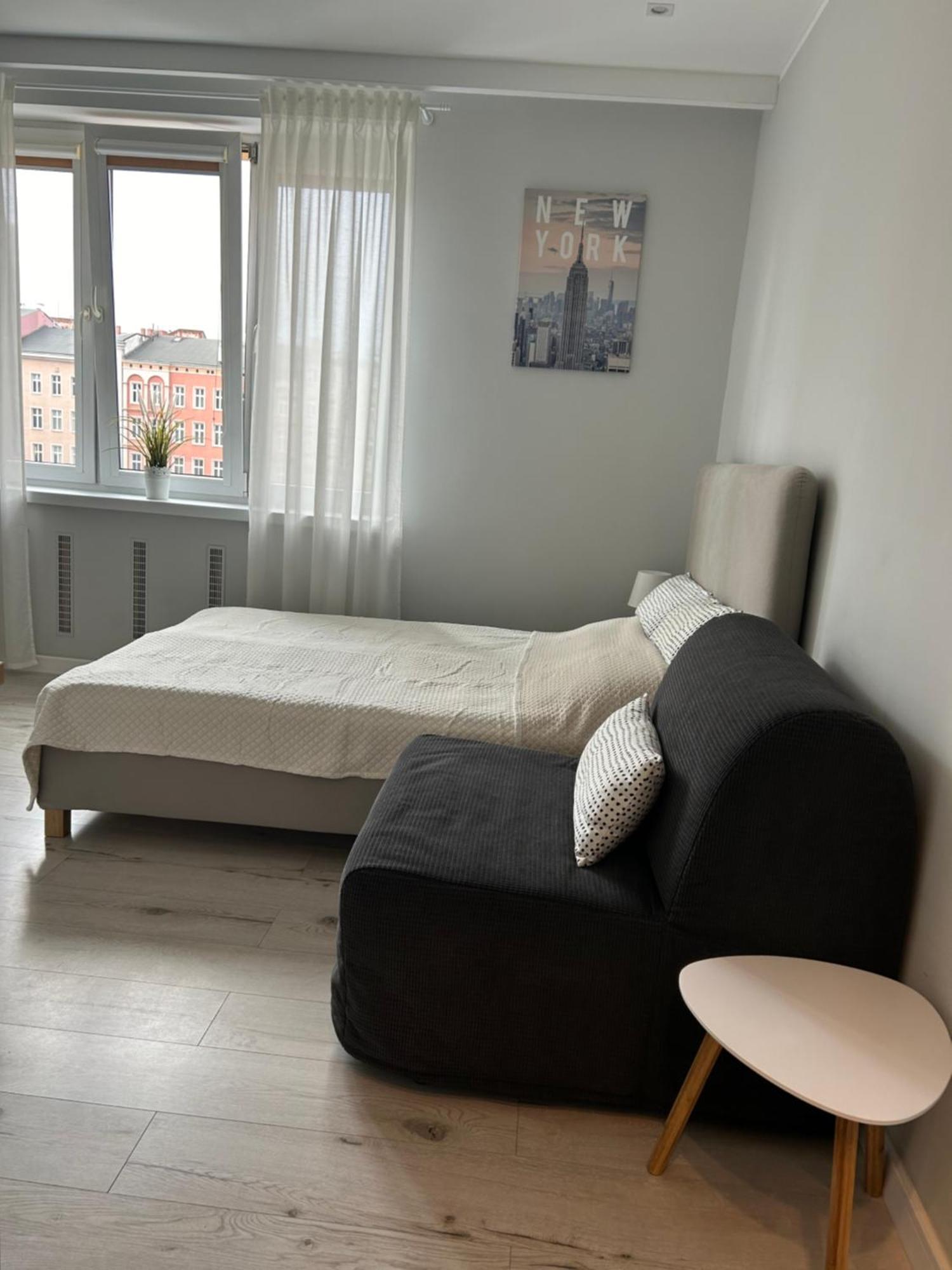 Apartament Na Dworcowej Centrum Parking Gratis Vratislav Exteriér fotografie